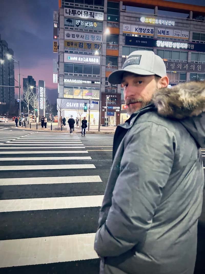 Vertical Korea moment placeholder